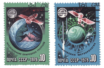 Immagine:Intercosmos_Soyuz_e_satellite_Meteor_-_URSS_1978.jpg