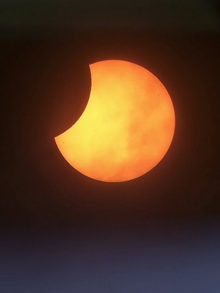 File:AAP eclissi 25102022.jpg
