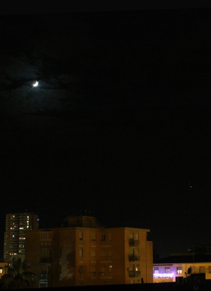 File:Luna giove saturno 18dic.jpg