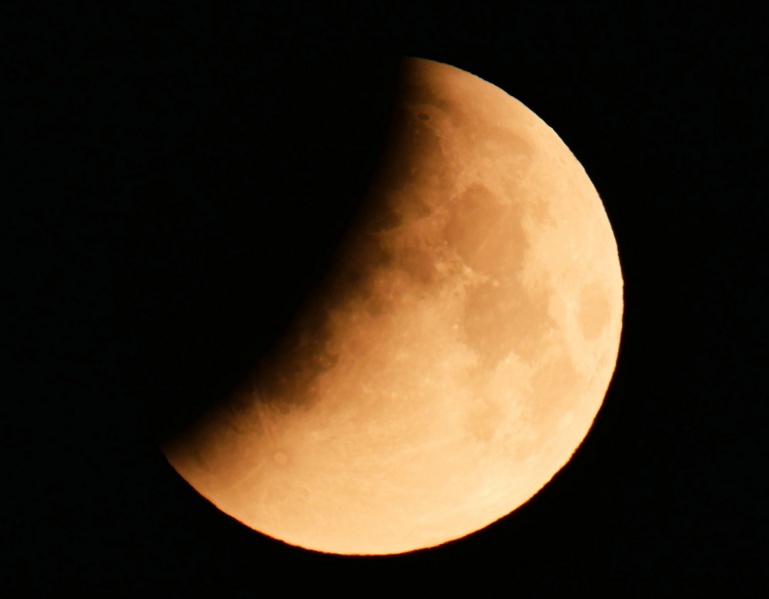 File:20220516 Eclissi totale di Luna (bb).jpg