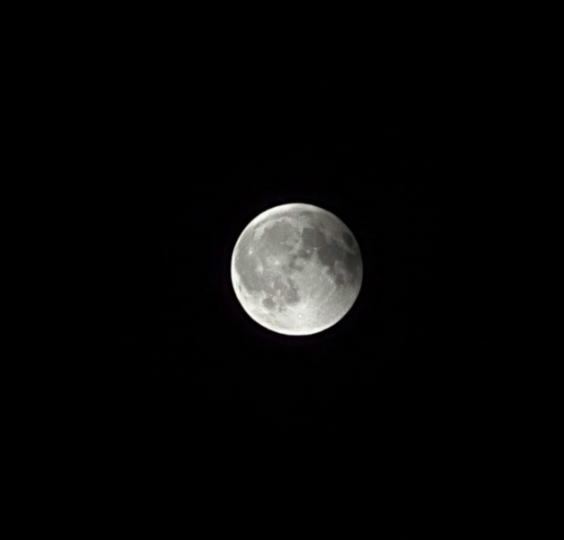 File:Clari eclisse penombra 7set2025.jpeg