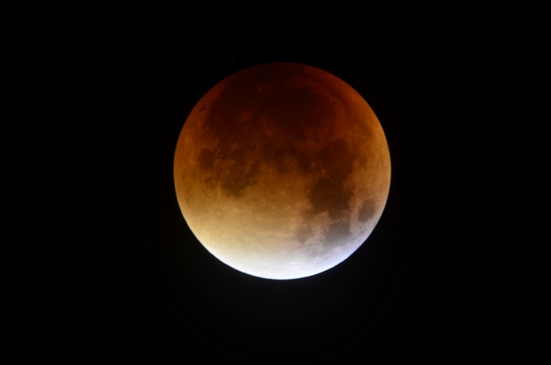 File:Eclissi luna 28-09-15 00009.jpg