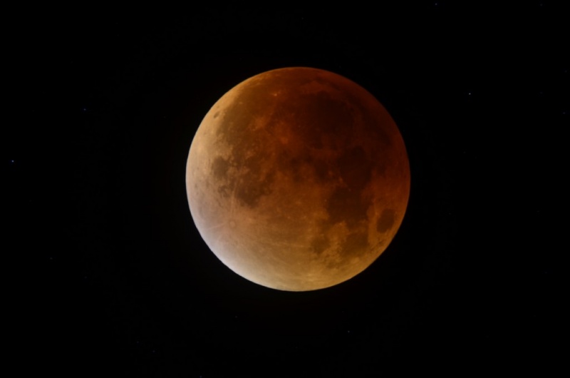 File:Eclissi luna 28-09-15 00011.jpg