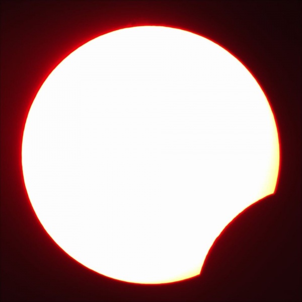 File:GRan eclisse 100621 intera.jpg