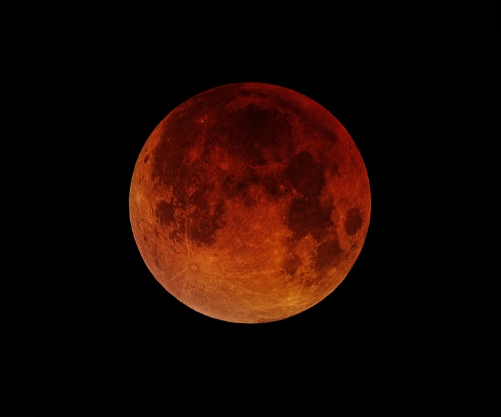 File:Moon Eclipse Total.jpg