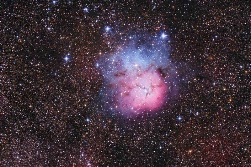 File:Nebulosa Trifida Omar Cazzanti UAI.jpg