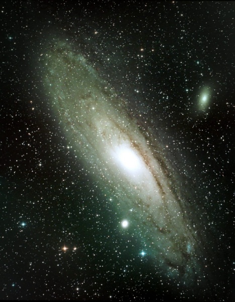 File:Stefano Moretti - Galassia di Andromeda ripresa dall'osservatorio Arar di Bastia. Newton 200 800. Cmos Omegon 571c. Posa complessiva 2h. Mosaico 2 foto.jpeg